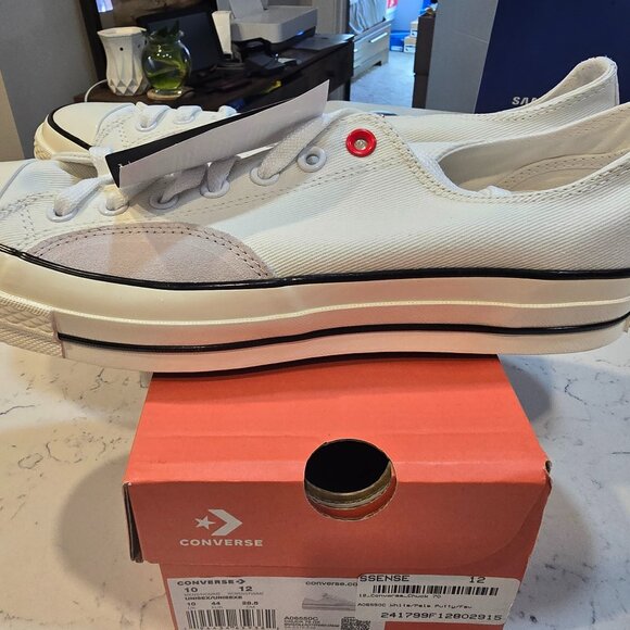 Converse Chuck Taylor All Star Low Ox White Canvas A06550C Mens Size 10 NEW - Picture 1 of 10